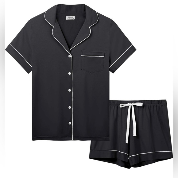 Other - NWT Pajamas/PJs Shorts Set Women Short Sleeve Button Down Soft Sleepwear/Medium